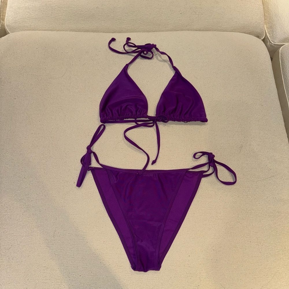 PrettyLittleThing Purple Two Piece Bikini Set 💜 (Top 10 / Bottom 6)